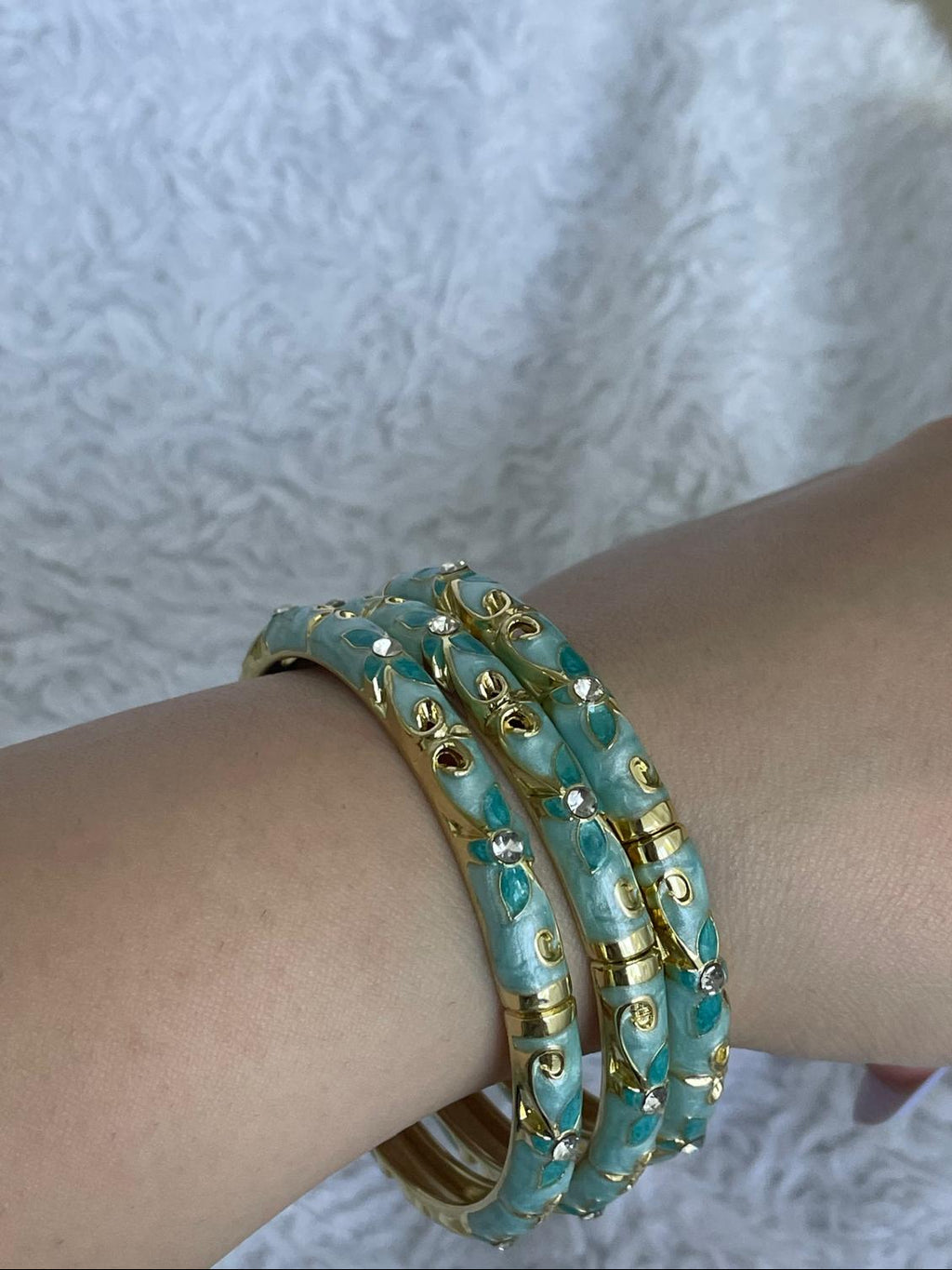 "Zamanın Renkleri" Kelepçe